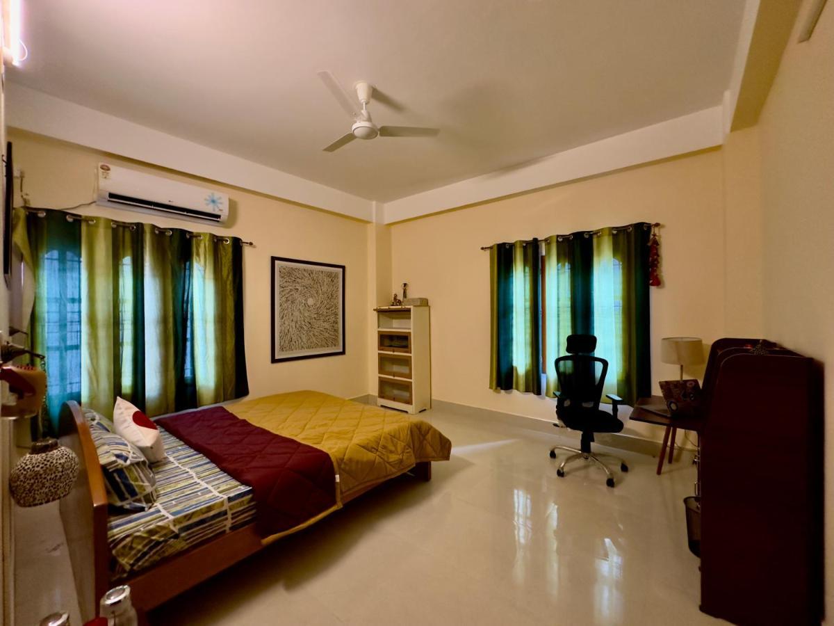 Three Little Birds Homestay Guwahati Buitenkant foto